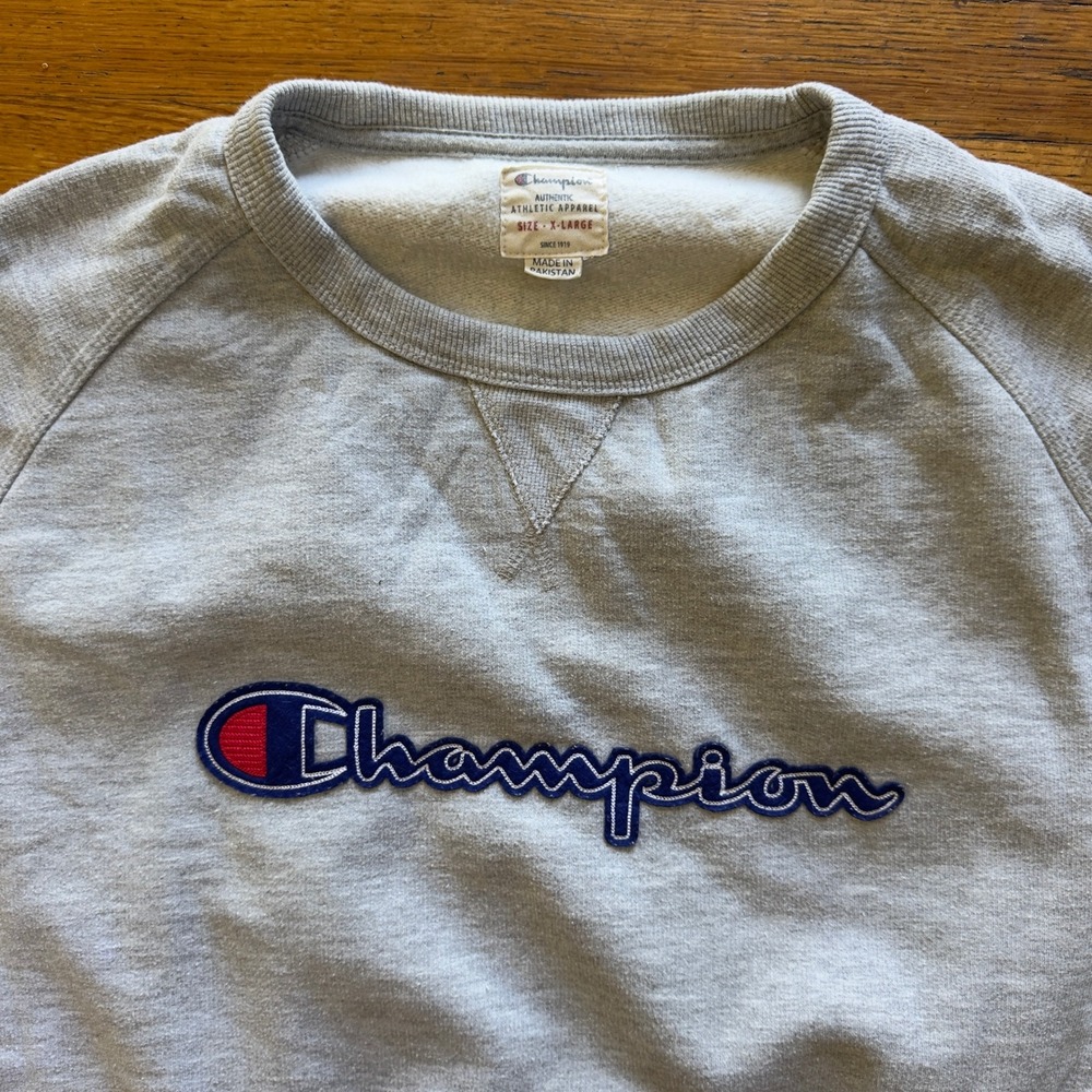 Champion Mens Crew Neck Sweatshirt Pullover Jumper Gray Logo X Large XL - Picture 2 of 6